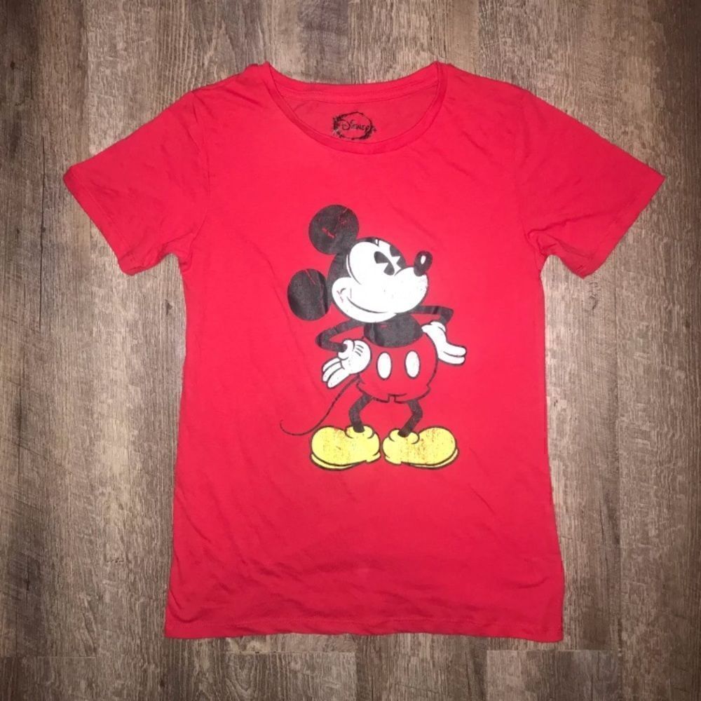 Disney Mickie Mouse T-shirt: Medium